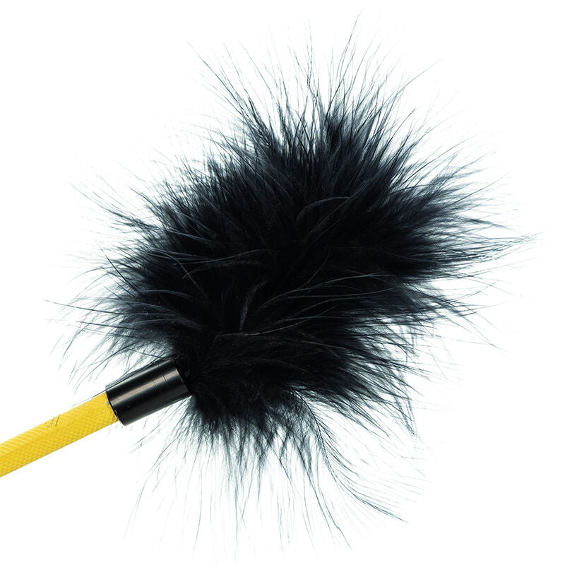 CALEXOTICS - Feather Crop - kaksipäinen piiska sulalla ja tekoturkiksella