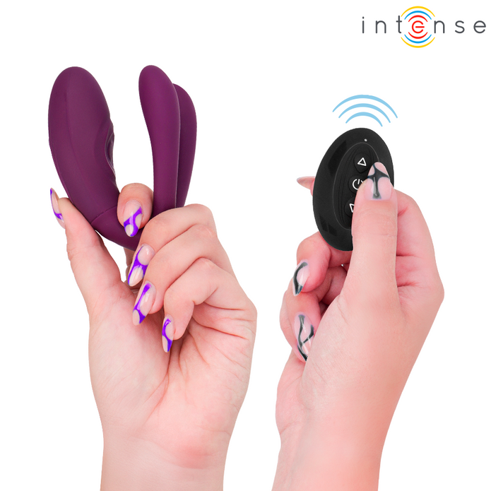 INTENSE - SANDRA naputus- ja värinätoiminnolla varustettu klipsistimulaattori kauko-ohjauksella